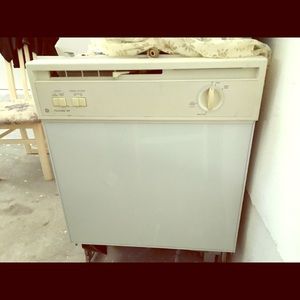 This is a dishwasher.